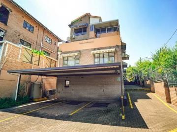 Apartment parking Durban