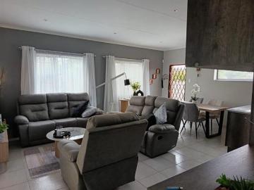 House parking Port Elizabeth