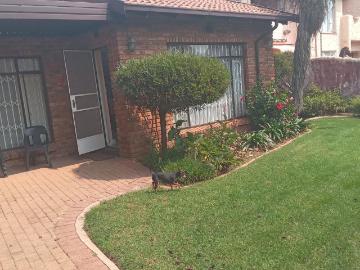 House swimming pool Roodepoort