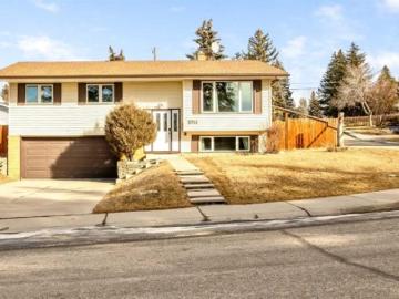 House parking Calgary