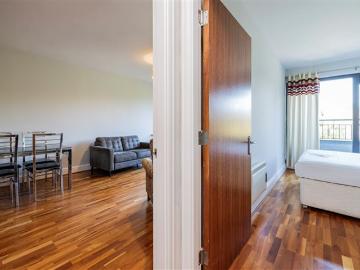 Apartment Bray