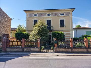 Casa Pisa giardino