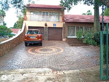House swimming pool Roodepoort