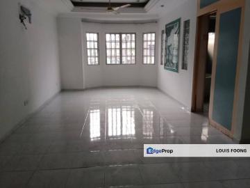 House swimming pool Kuala Lumpur