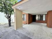 0122 Casa en venta en La Anahuac, San Nicolás de los Garza
