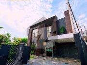 01 Kanal Brand New Ultra Modern Designer House For Sale...