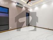 01 kanal full basement lavish & ornate house available...