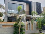 01 Kanal Fully Maintained Slightly Used Super Hot...