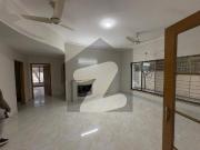 01 Kanal Modern Design House For Rent In DHA Phase 4 Lahore