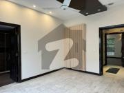 01 Kanal Modern Design Luxury House For Rent In DHA...