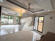 01 Kanal Proper Double Unit Modern Design House For Rent...