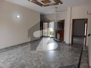 01 kanal upper portion for rent with separate entrance