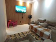 02 CASAS NO CONJUNTO HENRIQUE SAPORI