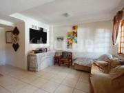 02 moradias em condomínio