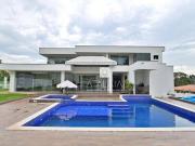 04 QUARTOS 3 SUÍTES CONDOMÍNIO FECHADO LAZER PARK WAY