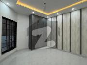 05M.Full House Availble For Rent Nishter Block Bahria...