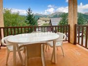 06660 AURON Chemin du Puy grand deux pièces traversant...