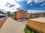 0.5 Bedroom Apartment To Let in Hatfield