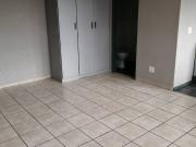 0.5 Bedroom Bachelor Flat to rent in Auckland Park