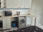 0.5 Bedroom Flat in Braamfontein
