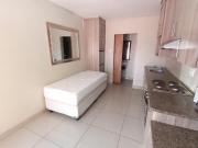 0.5 Bedroom Flat in Muckleneuk