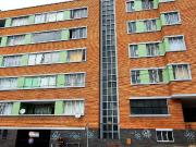 0.5 Bedroom Flat To Let in Joubert Park