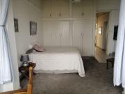 0.5 Bedroom Flat To Let in North Beach