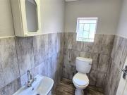 0.5 Bedroom House in Brooklyn