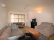 0 Bedrooms Detached house for rent in Queens Road,...