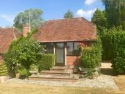 0 Bedrooms Studio for rent in Chalkhouse Green, South...