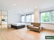 0 Bedrooms Studio for rent in Kingsway, London N12