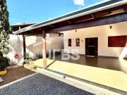 0 Casa 3 quartos, sendo 1 suíte