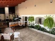 0 Casa 4 quartos, sendo 1 suíte