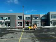 10001500 SQFT RETAIL SPACE AVAILABLE IN BUSY SHOPPING...