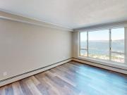 1000 Chestnut Street Apartments 2 Bed, 2 Bath PH