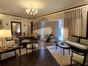 1000 Sq. Yds. Slightly Used Super Luxurious Bungalow...