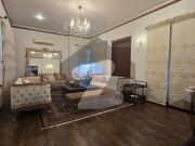 1000 Sq. Yds. Well Maintained Fully Furnished Super...