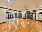 1000 sqm 3BR House for Rent at Dasmariñas Village,...