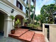 1000 sqm 3BR House for Rent at Dasmariñas Village,...