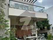 1000 Square Yards Exclusive Luxury Bungalow For Sale DHA...