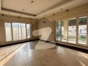 1000 Sqy Luxury House With Extra Land And Sun Facing...