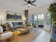 1000 West Anson Premium