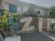1000 Yard House 60 Feet Road For Commercial Gulshan e...
