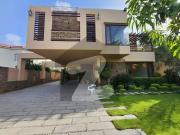 1000 Yards Bungalow Available For Sale In DHA Phase VI