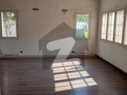 1000 yards bungalow for rent dha phase 5