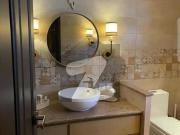 Luxurious bungalow 1000 yards for rent in phase 6 dha...