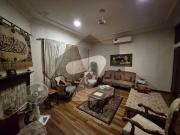 1000 Yards Luxury Bungalow for Sale Phase 6 Main Popular...