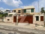 1000 Yards Villa for Sale in Heart of DHA Phase VI Karachi