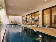 1000 Yd² House for Sale