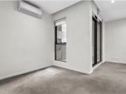 1003/380 Little Lonsdale Street, Melbourne Apartment for...